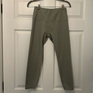 Varley Light Green Leggings - Size M